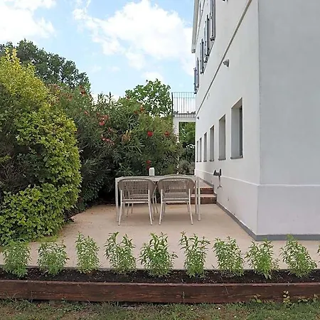 Belvilla By Oyo Lavanda * Belvedere Ostrense
