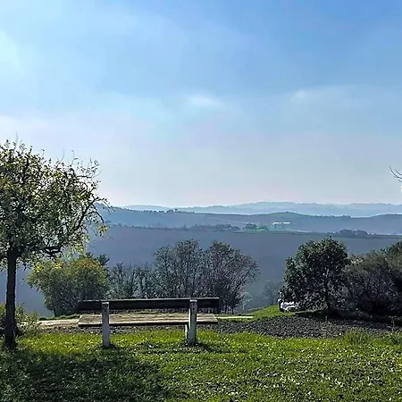 Belvilla By Oyo Lavanda Belvedere Ostrense