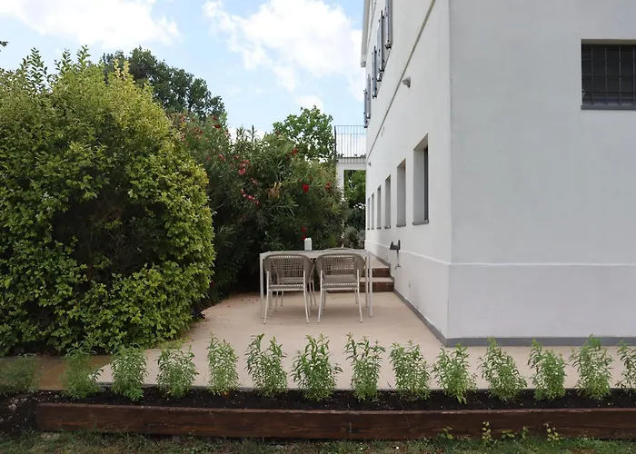 Belvilla By Oyo Lavanda Belvedere Ostrense